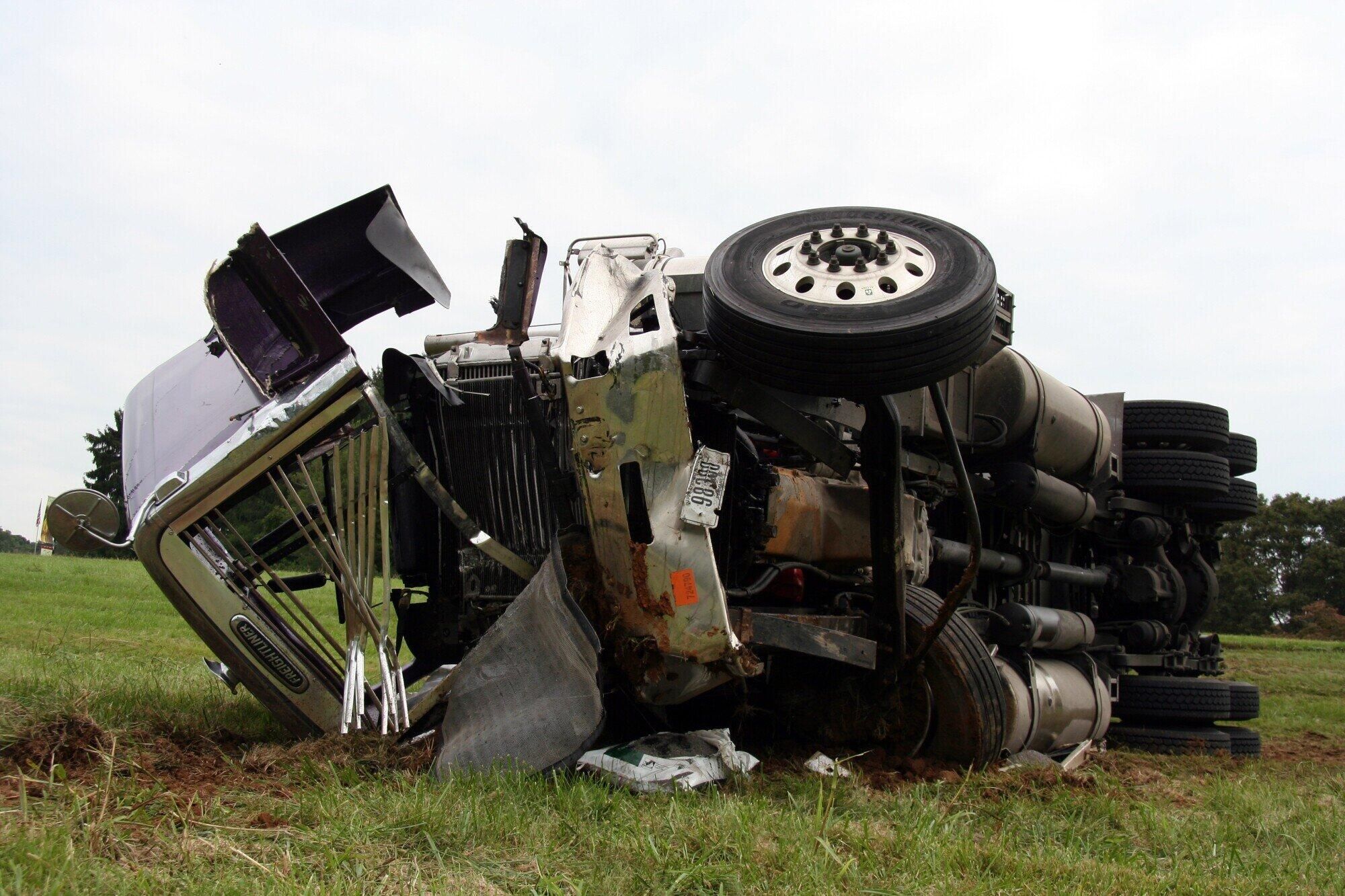 Fatal truck crashes continue to outpace highway safety improvements